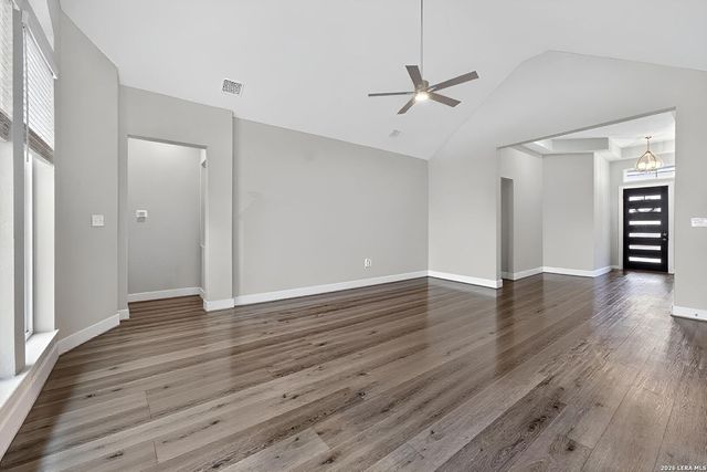 164 Jereth Crossing, Castroville, TX 78009