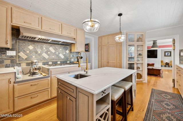 1855 Sierra Sage Lane, Reno, NV 89509