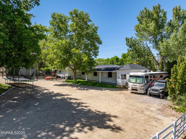 1855 Sierra Sage Lane, Reno, NV 89509