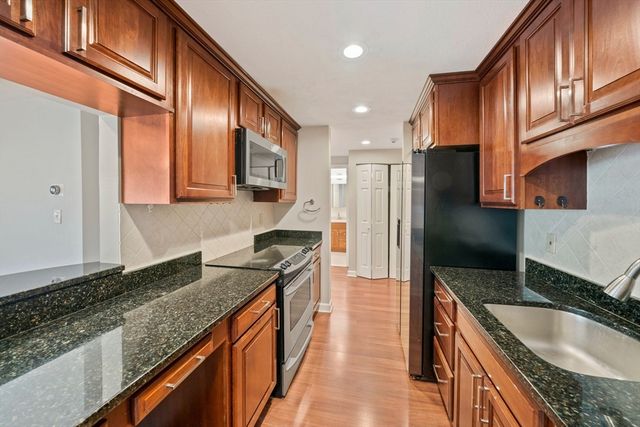 1600 Massachusetts Ave 203, Cambridge, MA 02138