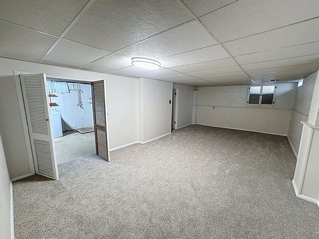 620 40th Avenue, East Moline, IL 61244