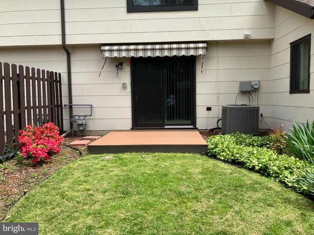 93 BEECHNUT CT, Lumberton, NJ 08048