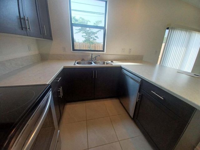13274 SW 287th Terrace, Homestead, FL 33033
