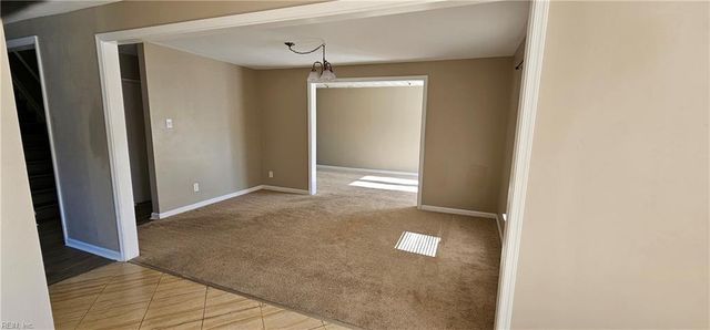 3932 Sunstream PW, Virginia Beach, VA 23456