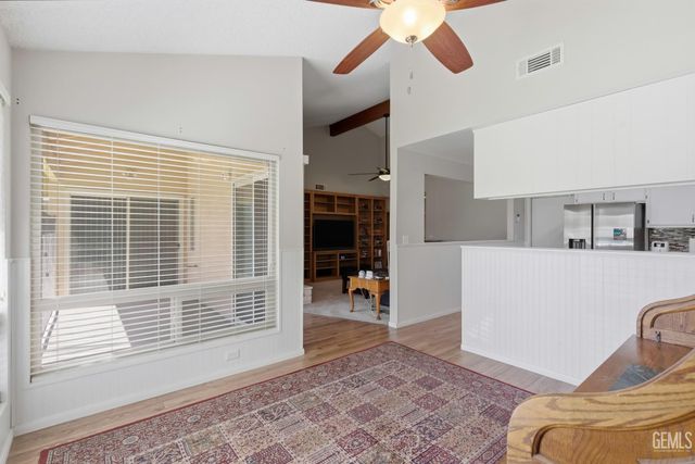 1000 Olive Drive 29, Bakersfield, CA 93308