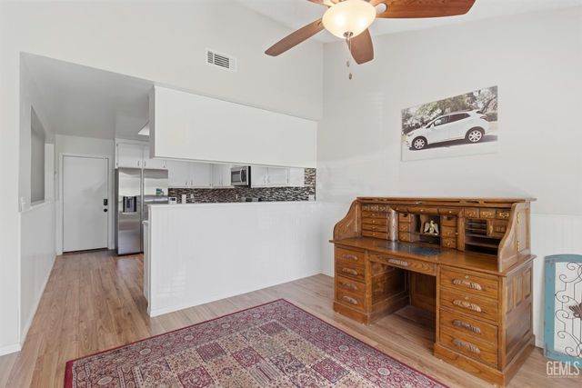 1000 Olive Drive 29, Bakersfield, CA 93308