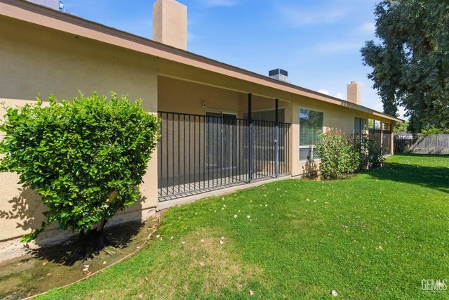 1000 Olive Drive 29, Bakersfield, CA 93308