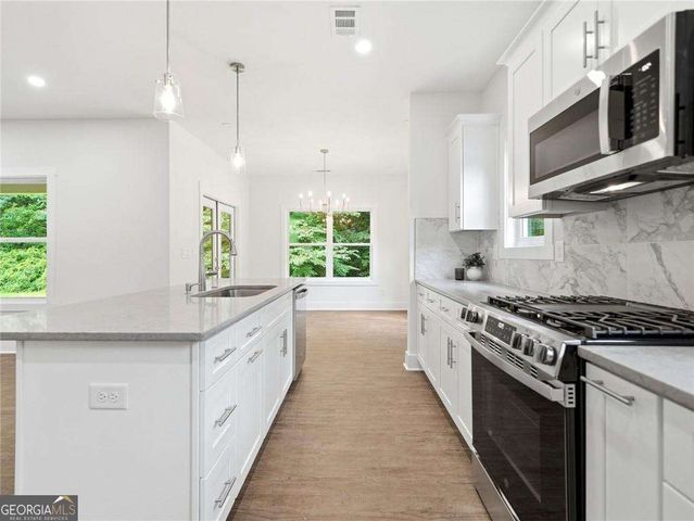 2186 Freydale Road SE, Marietta, GA 30067