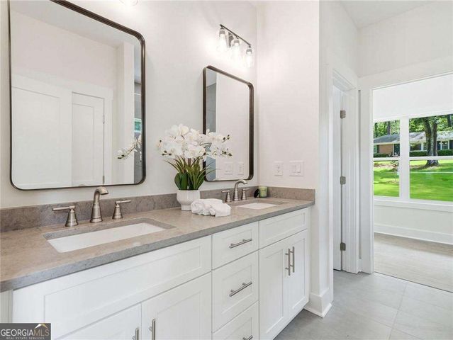 2186 Freydale Road SE, Marietta, GA 30067