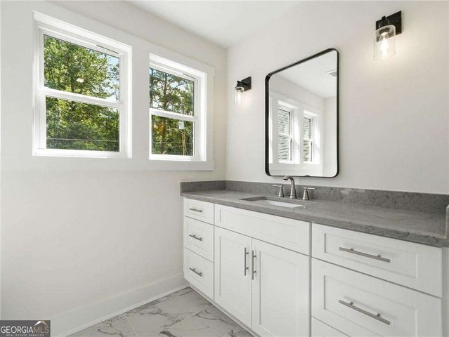 2186 Freydale Road SE, Marietta, GA 30067