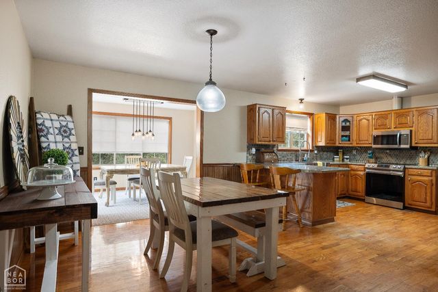 14 Law 351 Road, Saffell, AR 72572