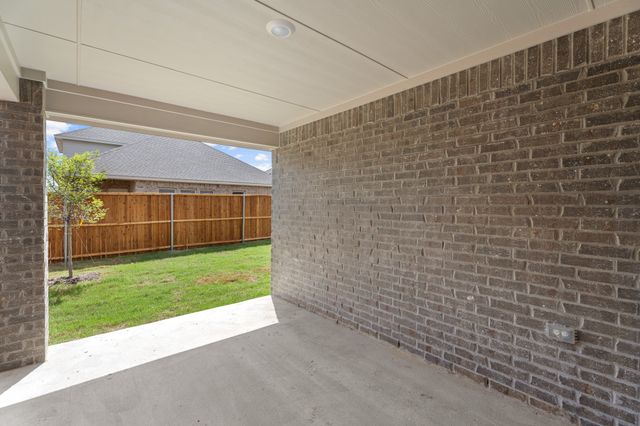 647 Carters Grove Drive, Fate, TX 75189