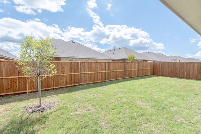 647 Carters Grove Drive, Fate, TX 75189