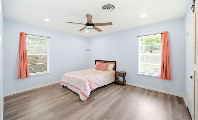 1109 Bradshaw Dr, Corpus Christi, TX 78412