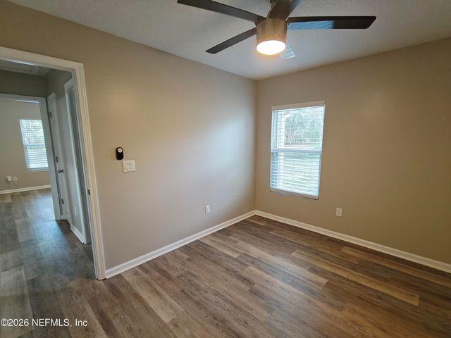 8153 THRASHER Avenue, Jacksonville, FL 32219