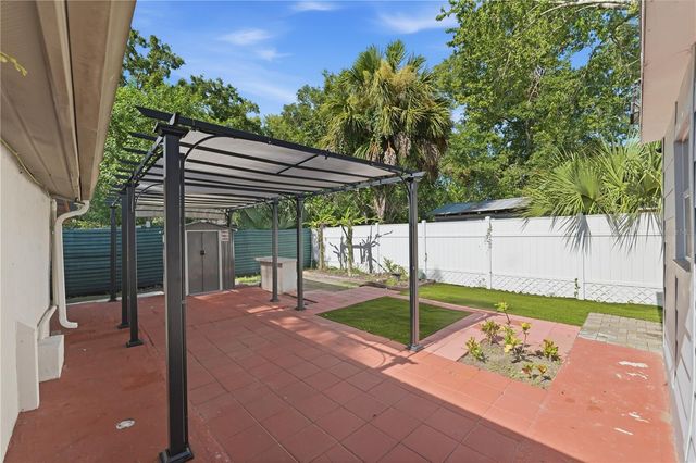 1806 W KIRBY STREET, Tampa, FL 33604
