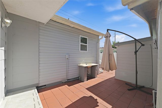 1806 W KIRBY STREET, Tampa, FL 33604