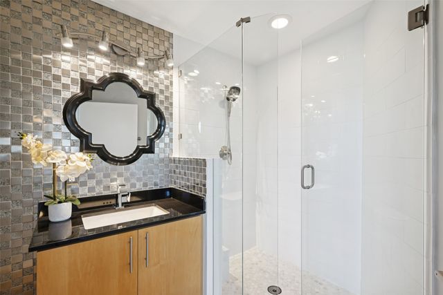 1001 Belleview Street 705, Dallas, TX 75215