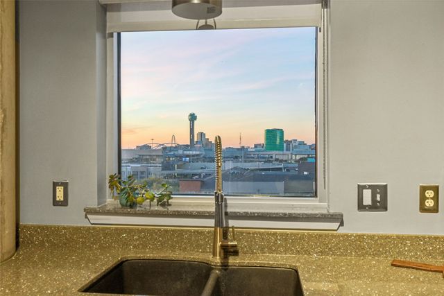 1001 Belleview Street 705, Dallas, TX 75215