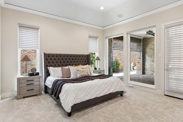 7233 Helsem Bend, Dallas, TX 75230