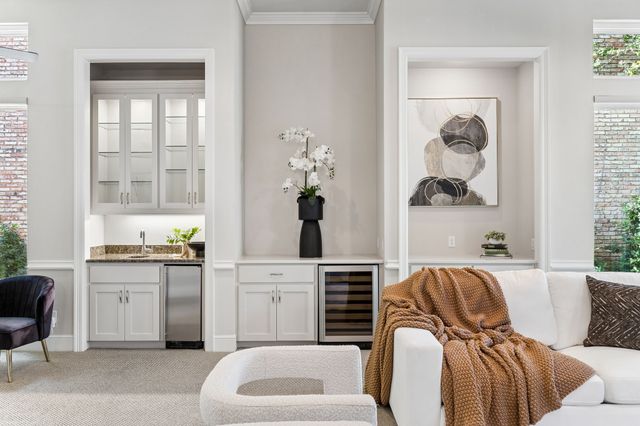 7233 Helsem Bend, Dallas, TX 75230