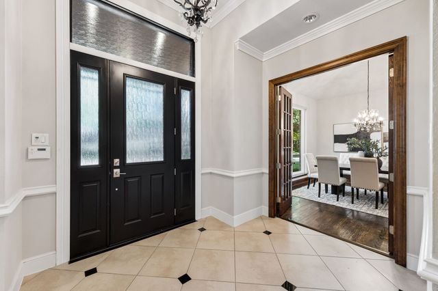7233 Helsem Bend, Dallas, TX 75230
