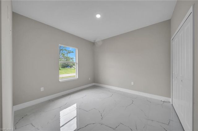 543 McArthur BLVD, Lehigh Acres, FL 33974