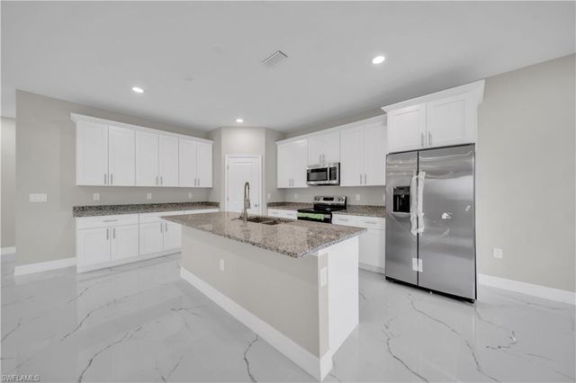 543 McArthur BLVD, Lehigh Acres, FL 33974