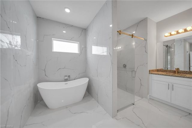 543 McArthur BLVD, Lehigh Acres, FL 33974