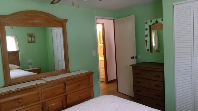 1637 CR 434, Lake Panasoffkee, FL 33538