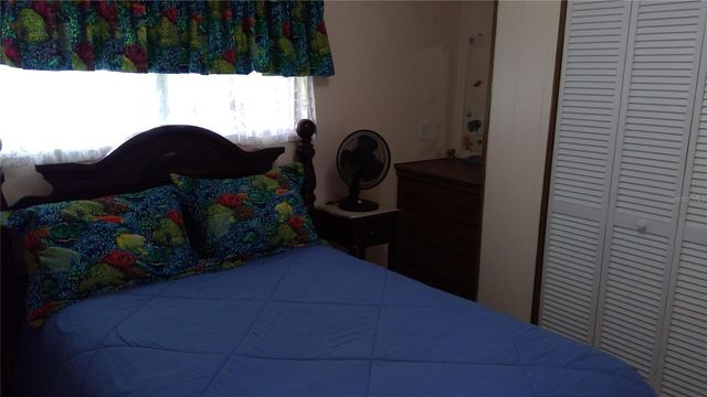 1637 CR 434, Lake Panasoffkee, FL 33538