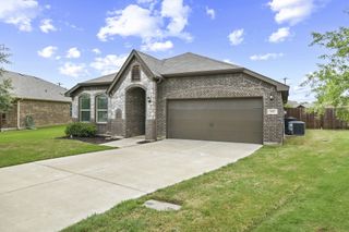 602 Ridge View Way, Justin, TX 76247