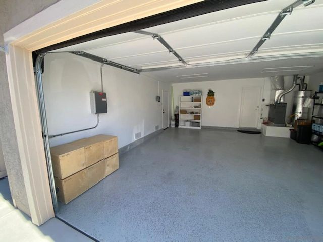 1734 Countryside Dr, Vista, CA 92081