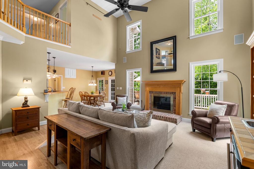 Image 16 of property listing at 712 LYTHE HILL CT, Westminster, MD 21158