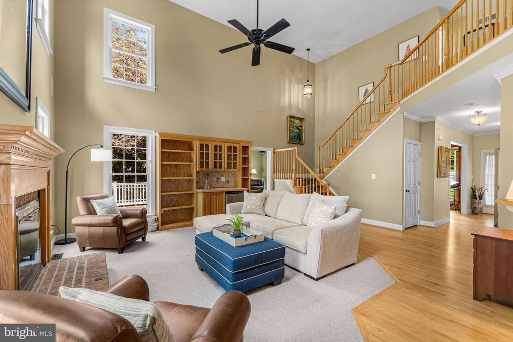 Image 17 of property listing at 712 LYTHE HILL CT, Westminster, MD 21158