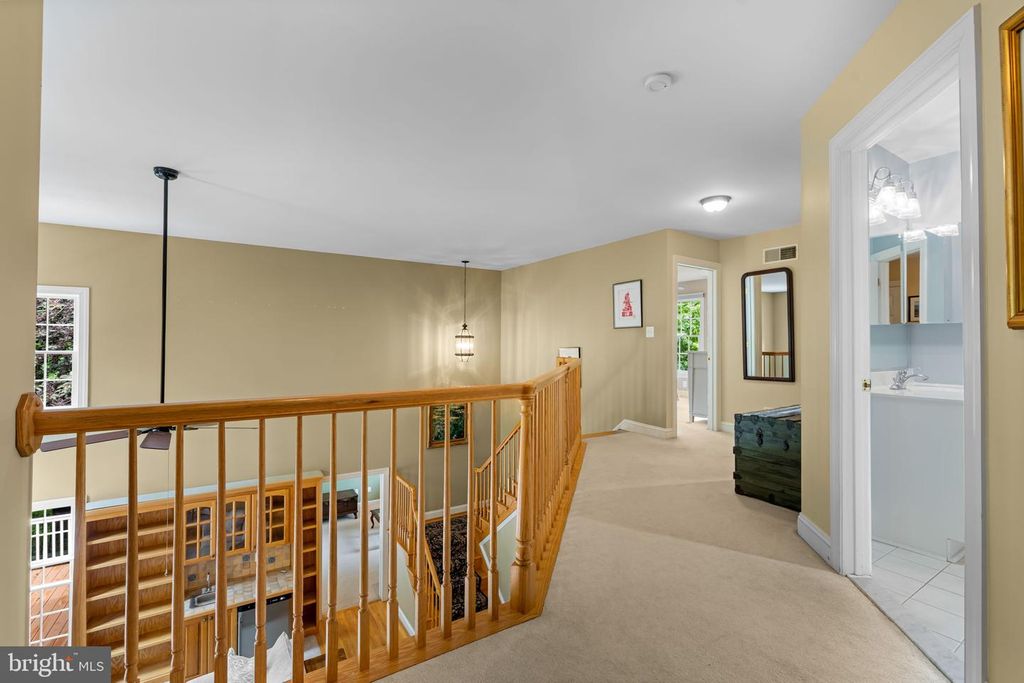 Image 37 of property listing at 712 LYTHE HILL CT, Westminster, MD 21158