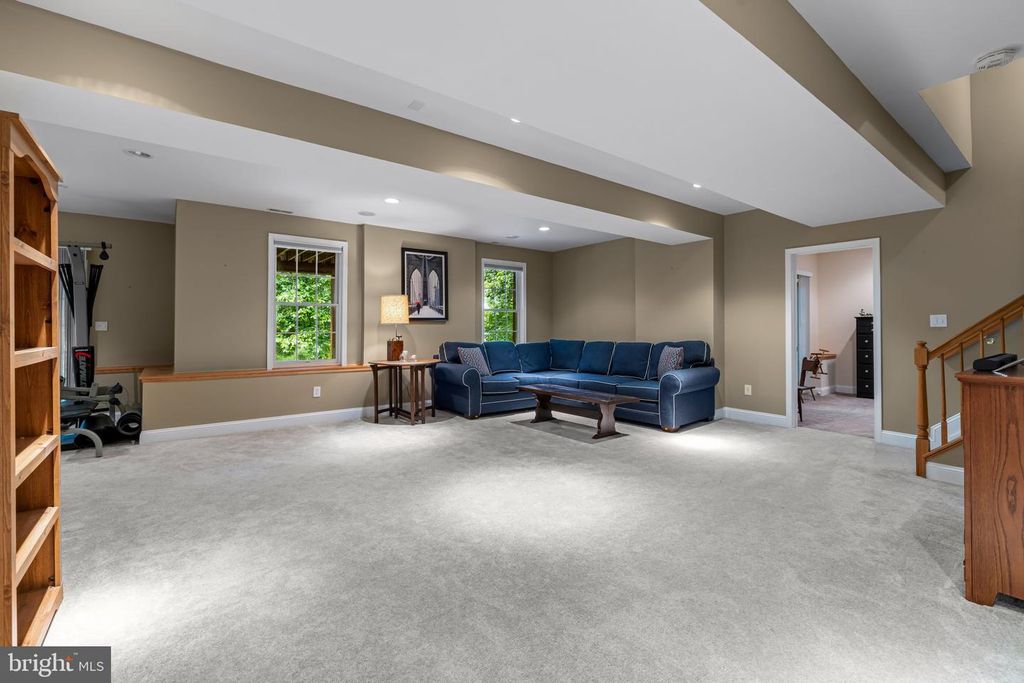 Image 53 of property listing at 712 LYTHE HILL CT, Westminster, MD 21158