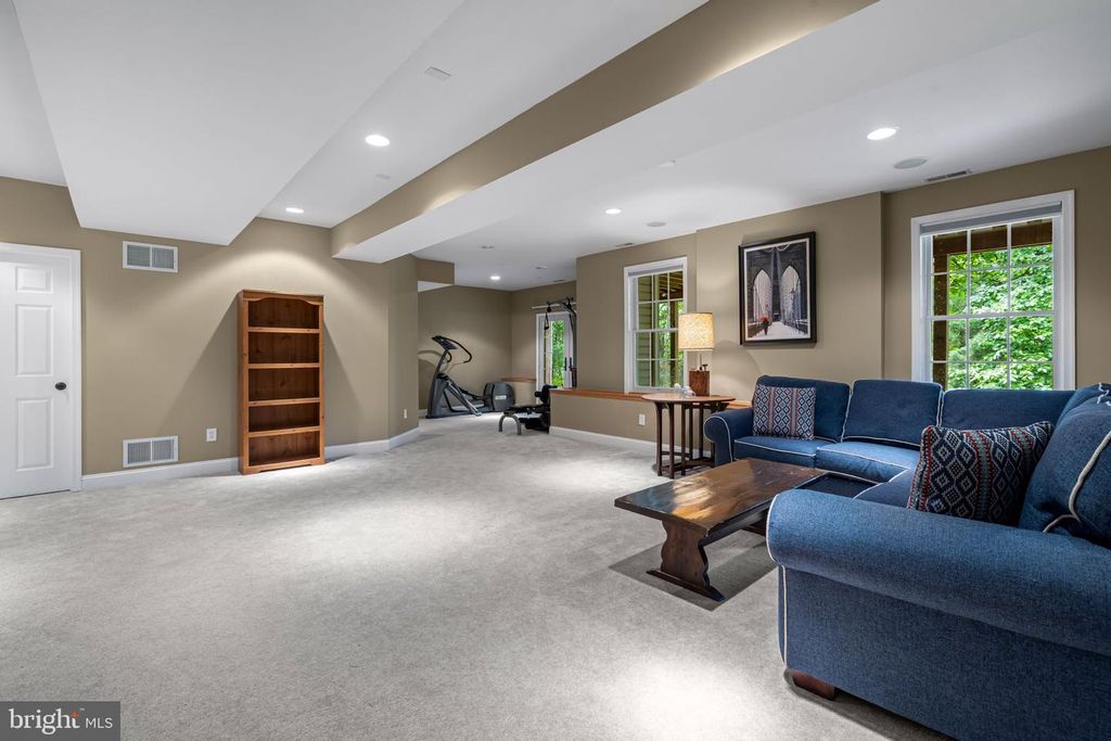 Image 54 of property listing at 712 LYTHE HILL CT, Westminster, MD 21158