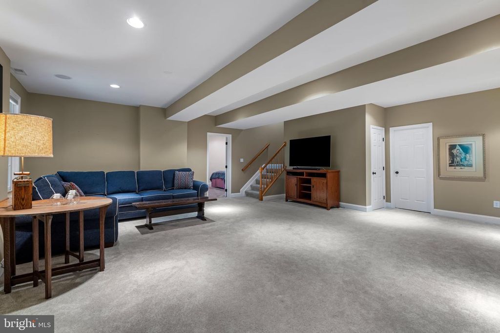 Image 55 of property listing at 712 LYTHE HILL CT, Westminster, MD 21158