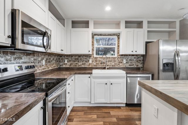 274 Scott Lane, Blountville, TN 37617