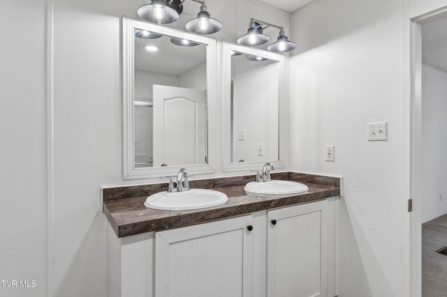 274 Scott Lane, Blountville, TN 37617