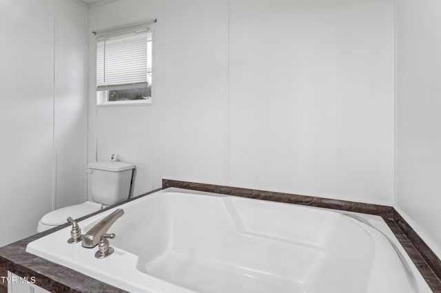 274 Scott Lane, Blountville, TN 37617