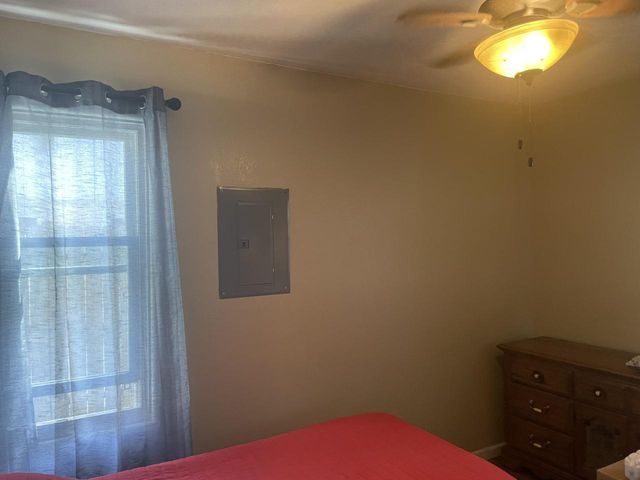 3733 N 61st STREET, Milwaukee, WI 53216