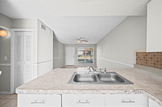 1896 CARALEE BOULEVARD 2, Orlando, FL 32822