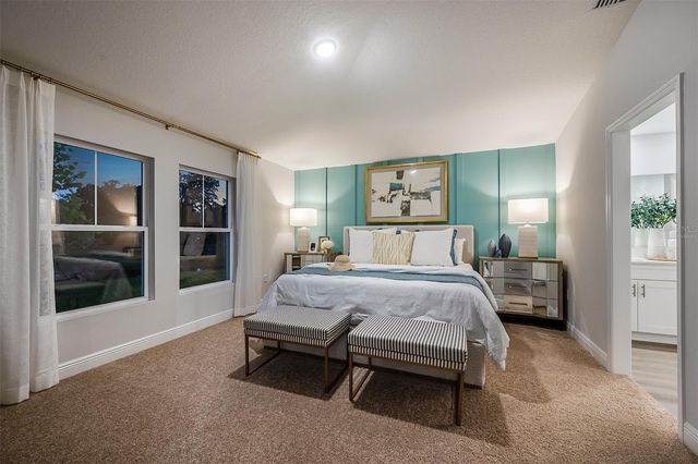 31710 CHATEAU MANOR LANE, Wesley Chapel, FL 33545