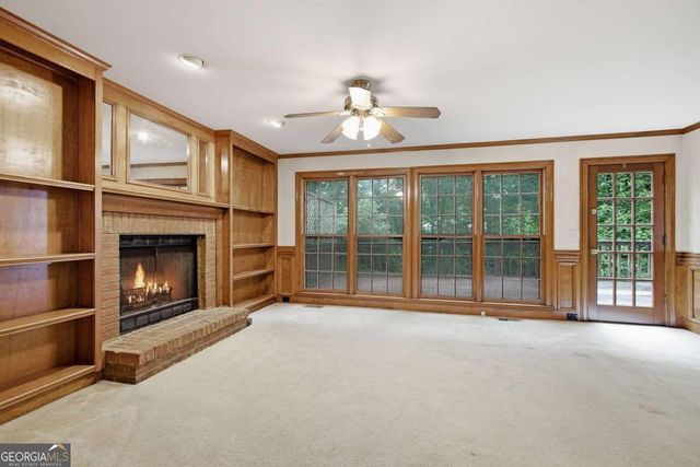 760 Edgewater Lane NW, Kennesaw, GA 30144