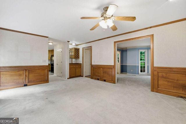 760 Edgewater Lane NW, Kennesaw, GA 30144
