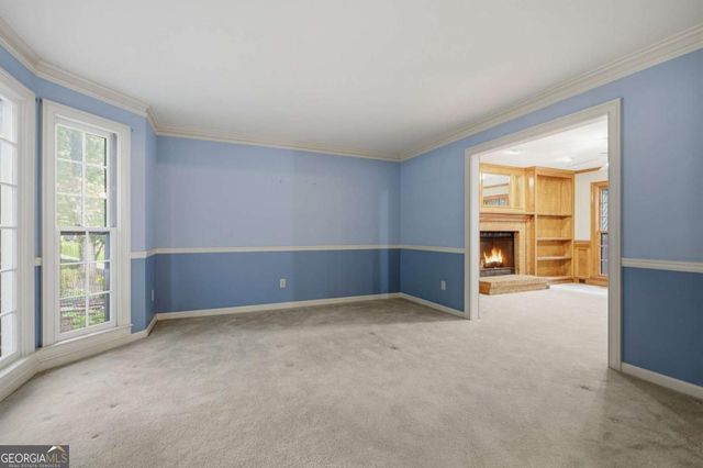 760 Edgewater Lane NW, Kennesaw, GA 30144