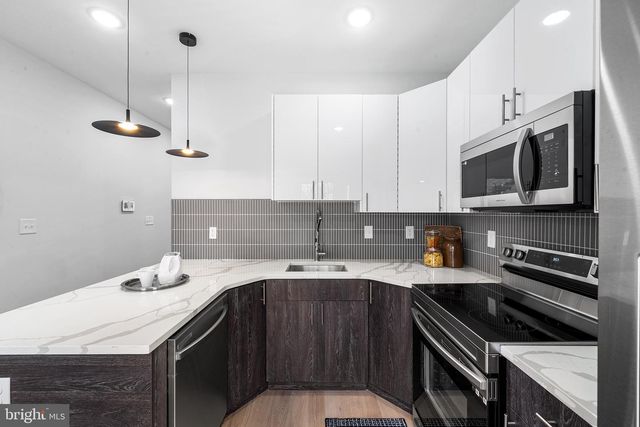 2156 N RANDOLPH ST, Philadelphia, PA 19122
