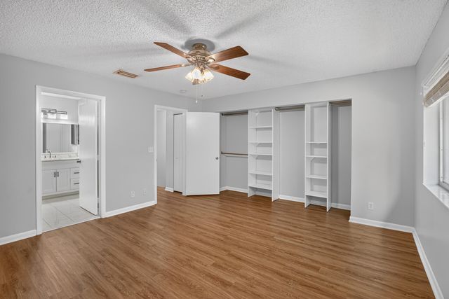 9766 Kamena Circle, Boynton Beach, FL 33436